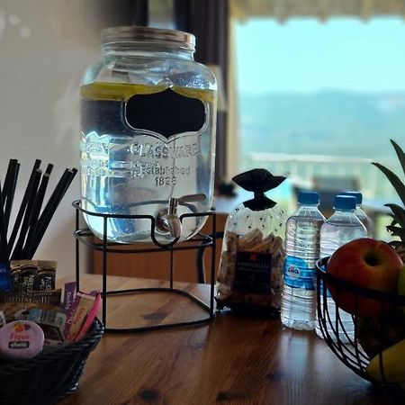 Chalereux T2 Vue Mer Et Piscine Alba Rossa Serra-di-Ferro  Zewnętrze zdjęcie